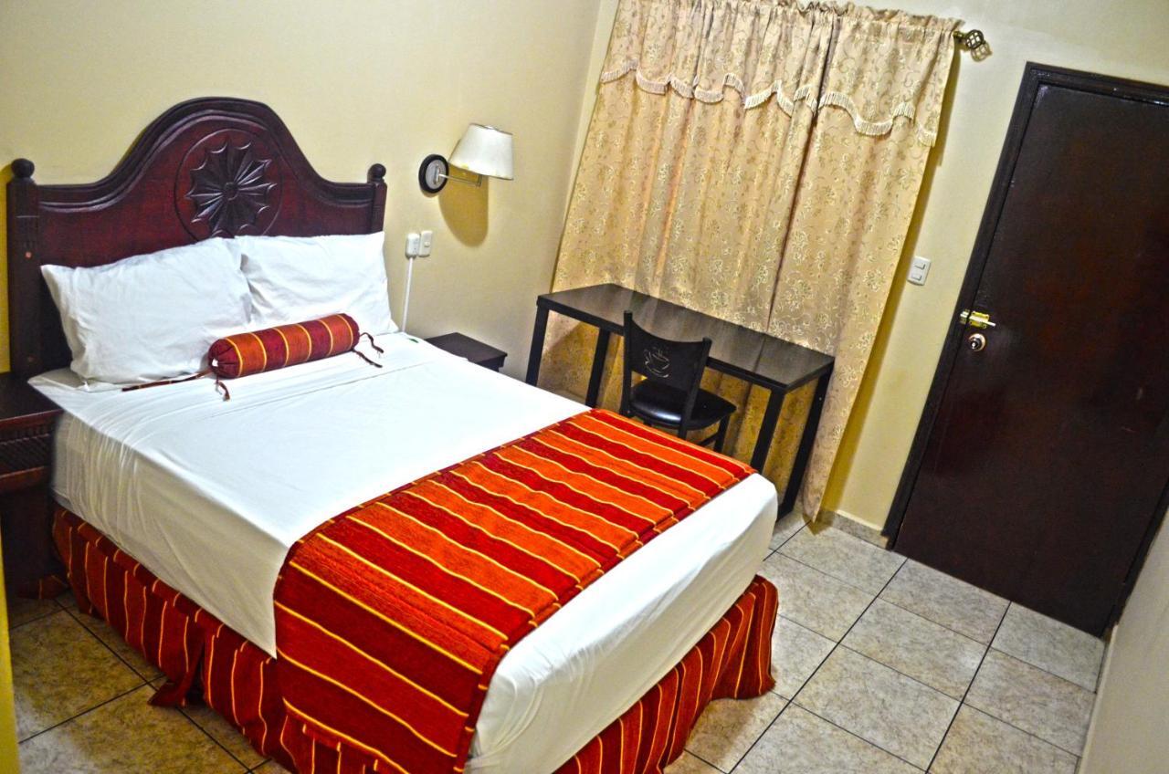 Hotel Plaza Palmero San Pedro Sula Exterior photo